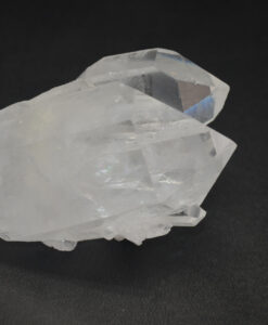 Kvartskrystall fra Brasil 4cm. 12x12x24