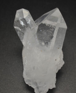 Kvartskrystall fra Brasil 10cm. 25x25x80