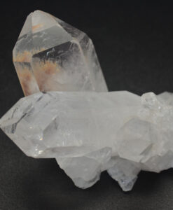 Kvartskrystall fra Brasil 11cm 25x25x50