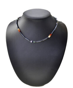 Kjede små hematitt mix