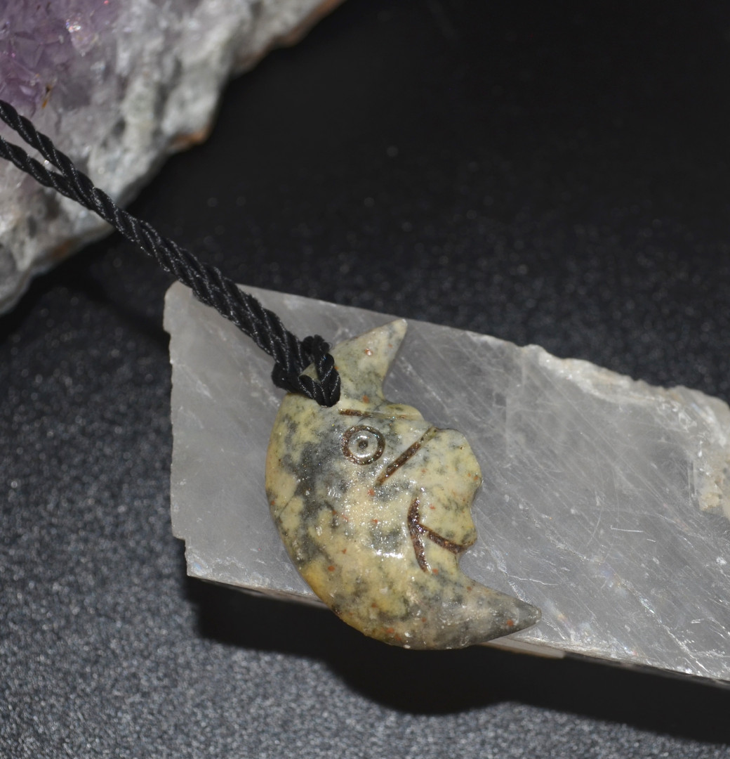 Måne med kjede - Bilde 3