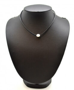 Sort lærkjede med perle