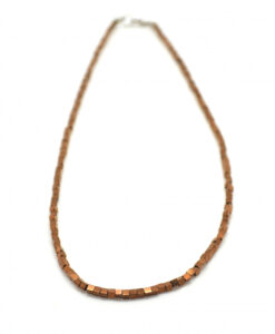 Kort kjede bronse-kuber 2x2 mm