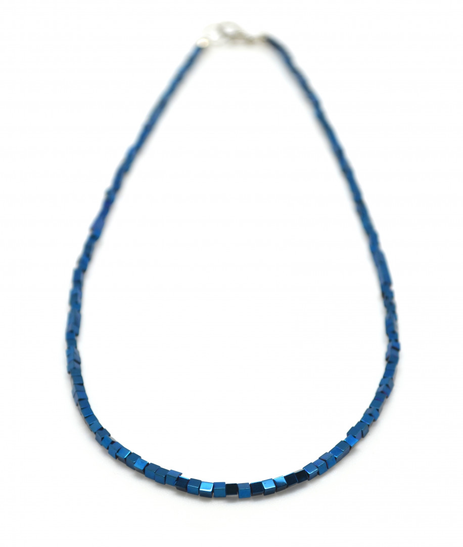 Kort kjede blå kuber 2x2mm