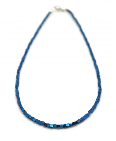 Kjede blå kuber 2x2mm