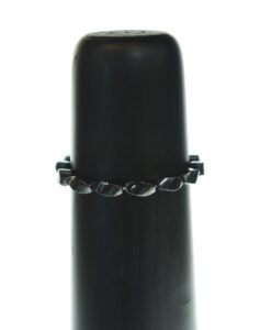 Hematitt armbånd vridd  6x12mm