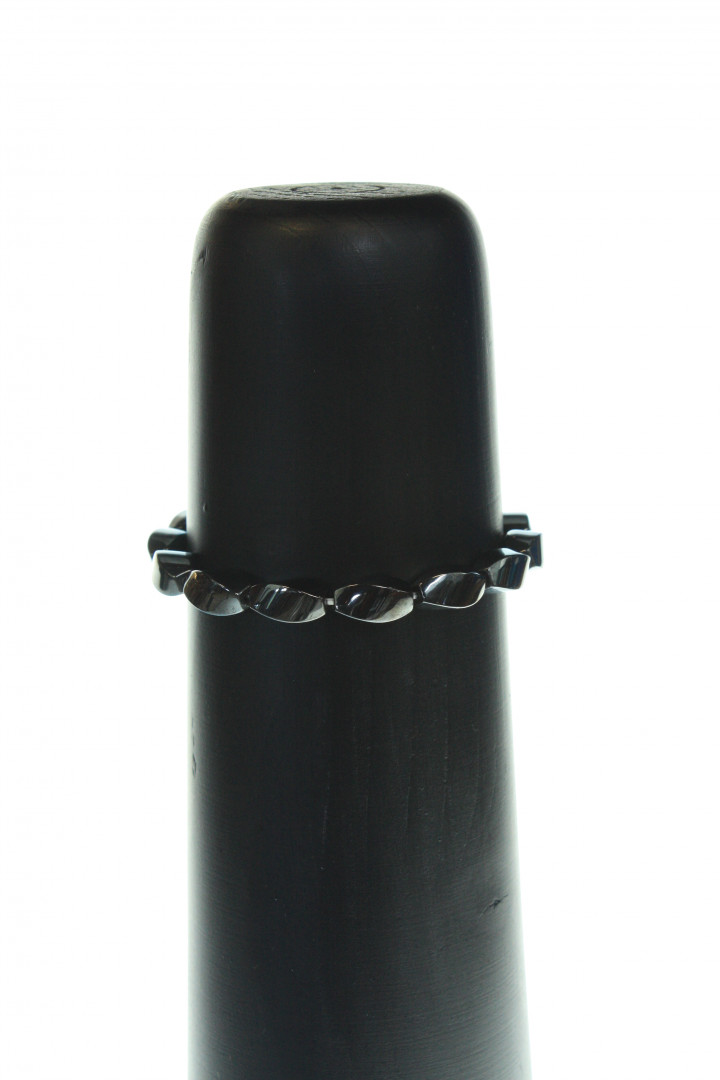 Hematitt armbånd vridd  6x12mm