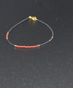 Petit armbånd hematitt og rød agat  2mm.