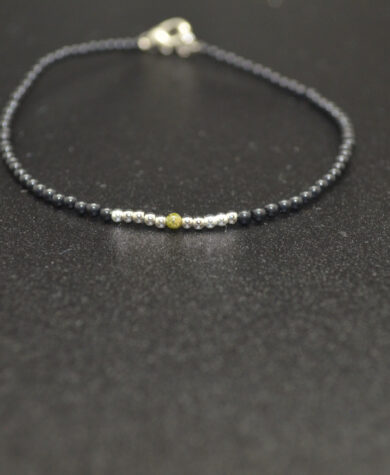 Petit armbånd sort metall og unakitt  2mm