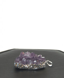 Anheng ametystkrystaller sølv