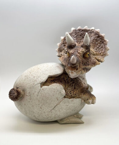 Stor triceratops i egg