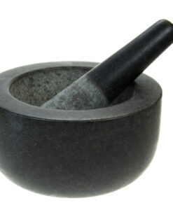 Stor morter i sort granitt