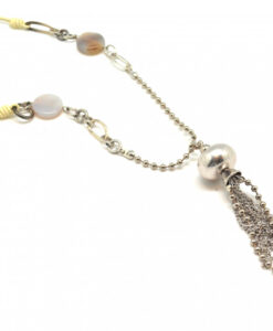 Langt hvitt kjede agat