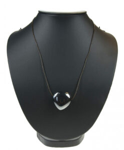 Hematitt hjerte m/hull til lærreim