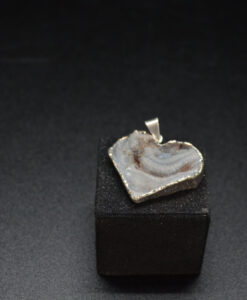 Agat anheng hjerte m/sølv