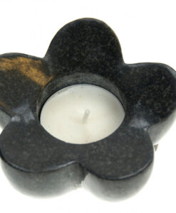 Te-lys-blomst i sort granitt