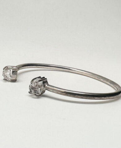 Armbånd med 2 store Herkimer diamanter