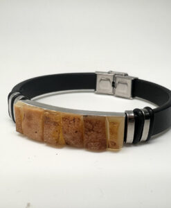 Lærarmbånd med oransje rav