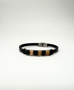 Smalt lærarmbånd mix av rav